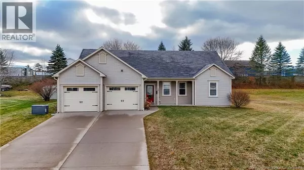 18 Howe Crescent, Oromocto, NB E2V4M5