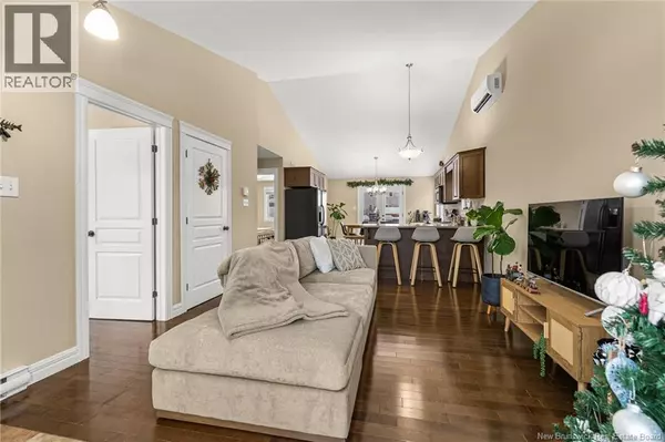 Moncton, NB E1A0Z2,160 Gagnon Drive