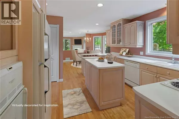 Moncton, NB E1G2G1,51 Driftwood Court