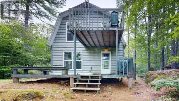 190 Chipman Lane, Waterloo Lake, NS B0S1P0