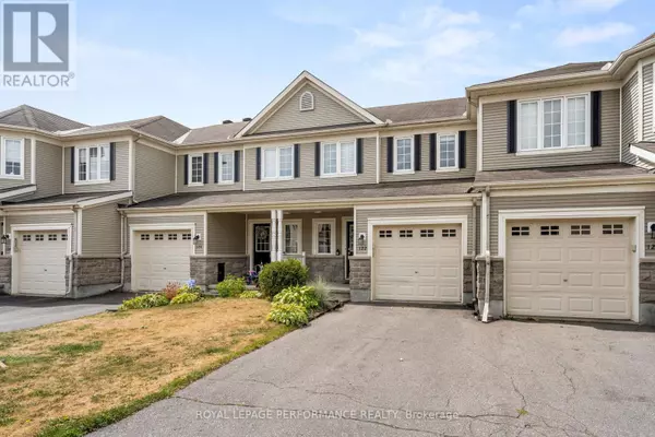 122 OSNABROOK PRIVATE, Ottawa, ON K2J0G8