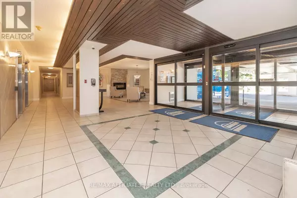 Ottawa, ON K2B8G8,1025 RICHMOND RD  #2305 ROAD