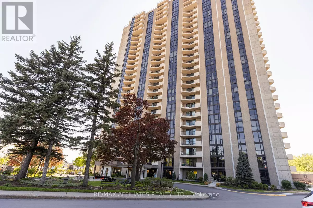 Ottawa, ON K2B8G8,1025 RICHMOND RD  #2305 ROAD