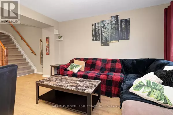 Ottawa, ON K2J0A1,117 KELTIE PRIVATE