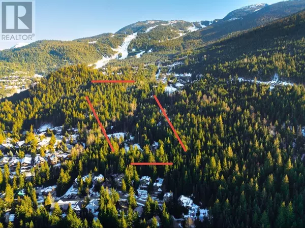 2501 GONDOLA WAY, Whistler, BC V8E0B4
