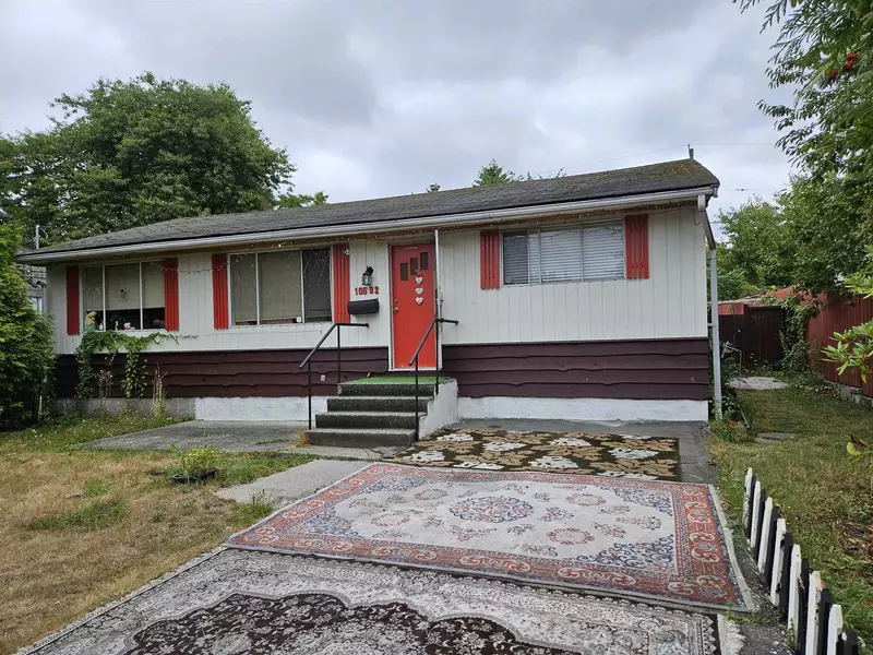 10592 137A STREET, Surrey, BC V3T4J6