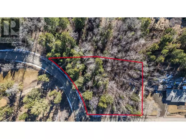 4722 CARIBOO DRIVE, 108 Mile Ranch, BC V0K2Z0