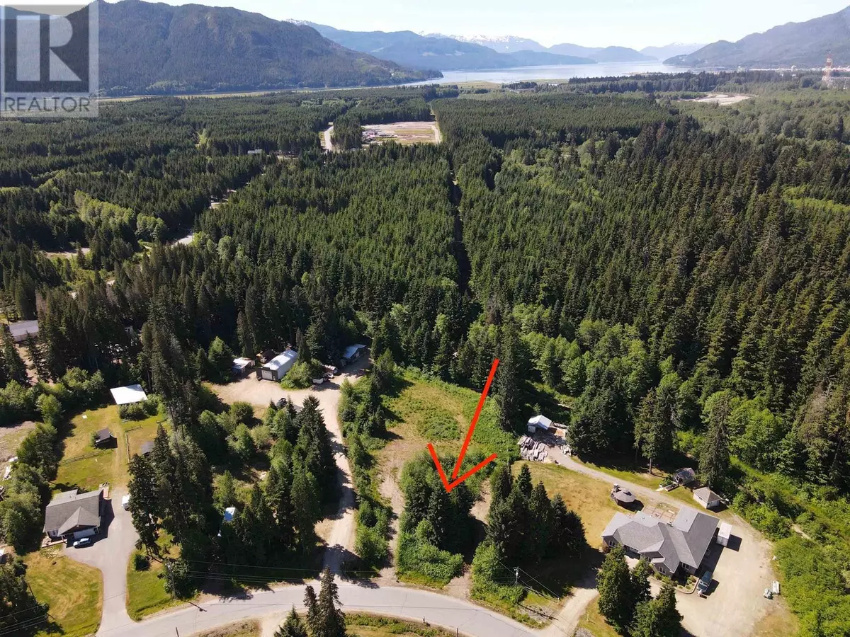 Kitimat, BC V8C0A1,49 BLUEBERRY AVENUE