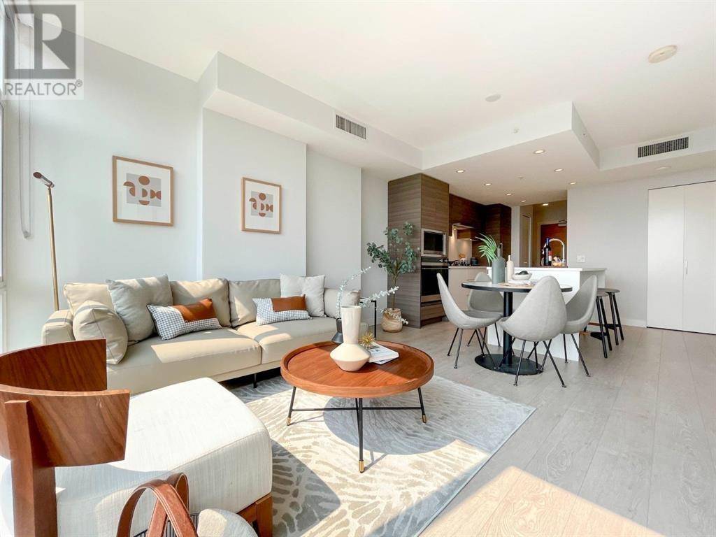 Richmond, BC V6Y0L3,6833 BUSWELL ST #906
