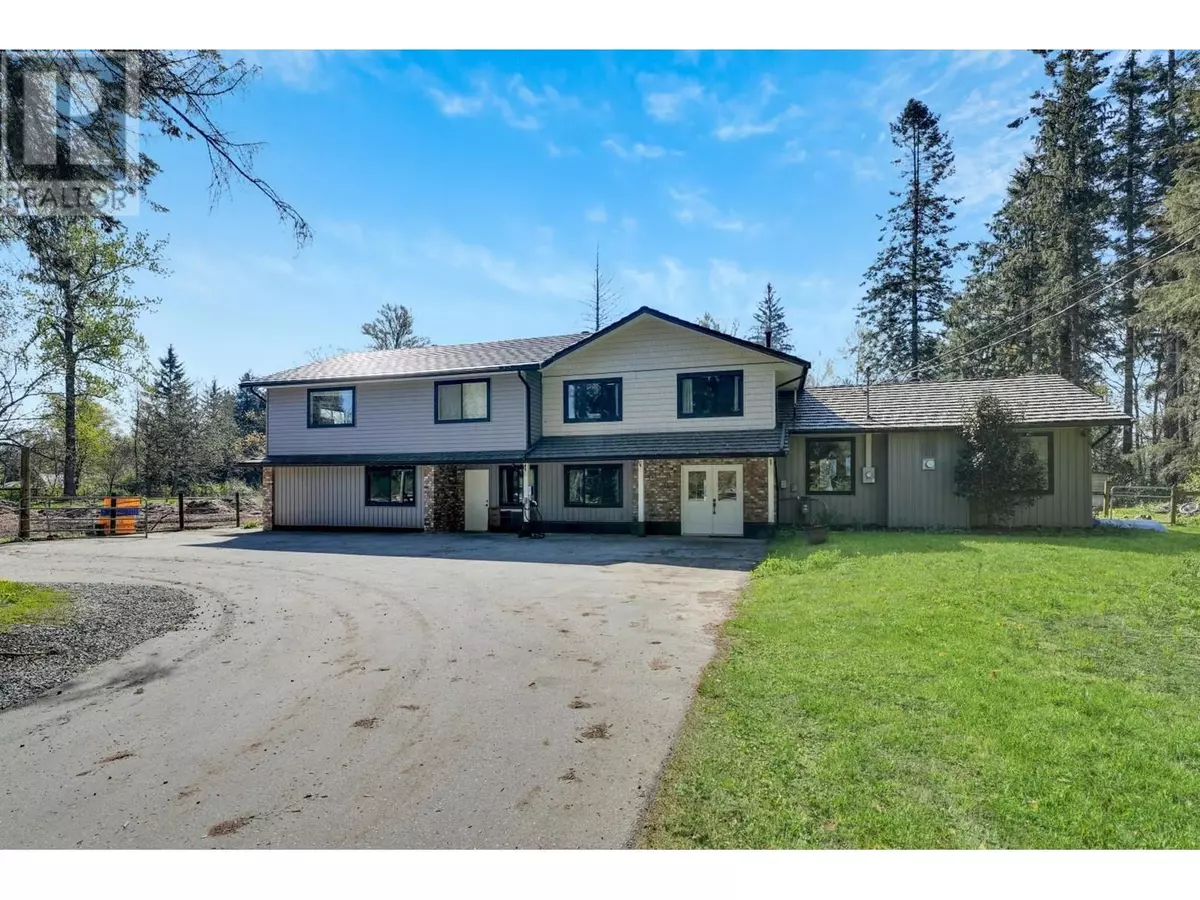 Maple Ridge, BC V4R0A7,22022 132 AVENUE