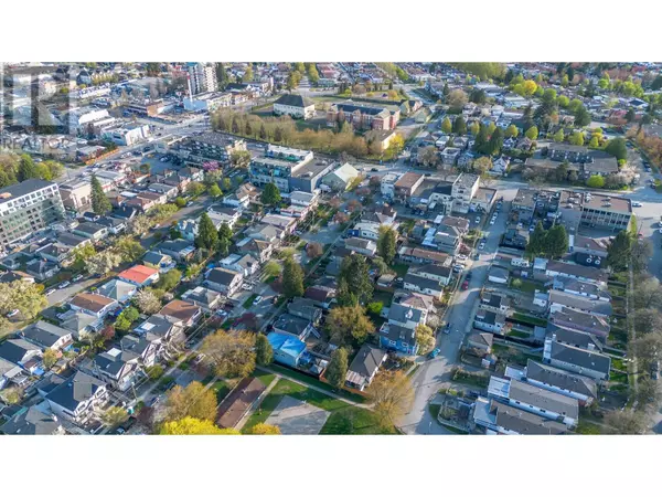Vancouver, BC V5R4C7,5303 MCKINNON STREET