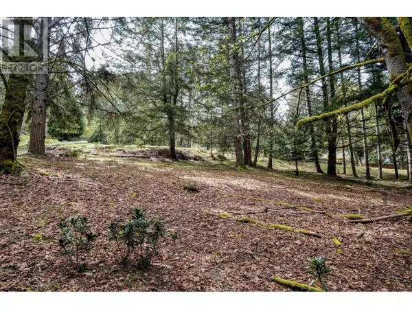 Mayne Island, BC V0N2J2,548 DALTON DRIVE