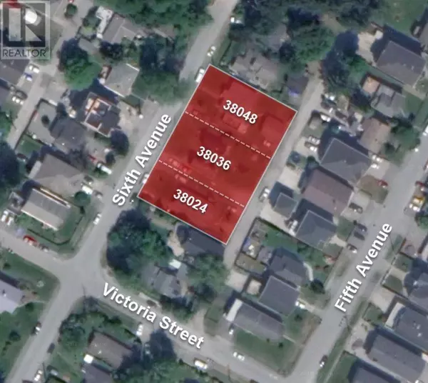 Squamish, BC V0N3G0,38036 SIXTH AVENUE