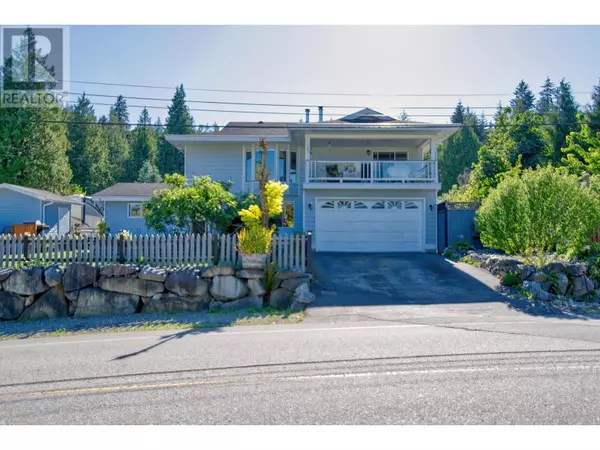 Sechelt, BC V7Z0L6,6135 FAIRWAY AVENUE