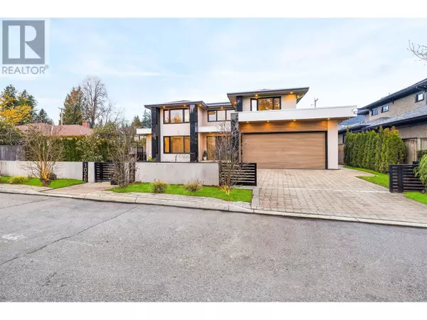 1026 BELMONT AVENUE, North Vancouver, BC V7R1K2