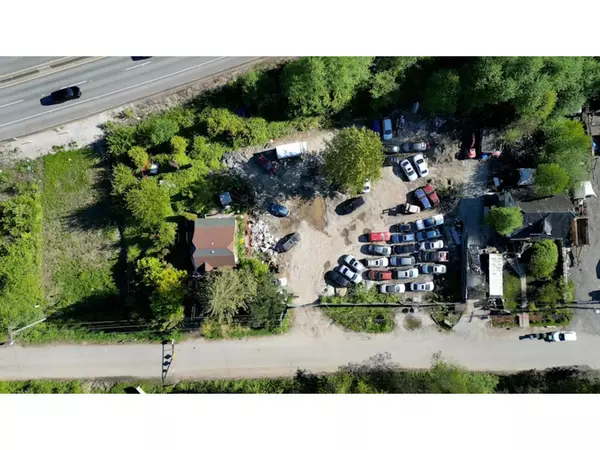 Surrey, BC V3R2V4,13848 117 AVENUE