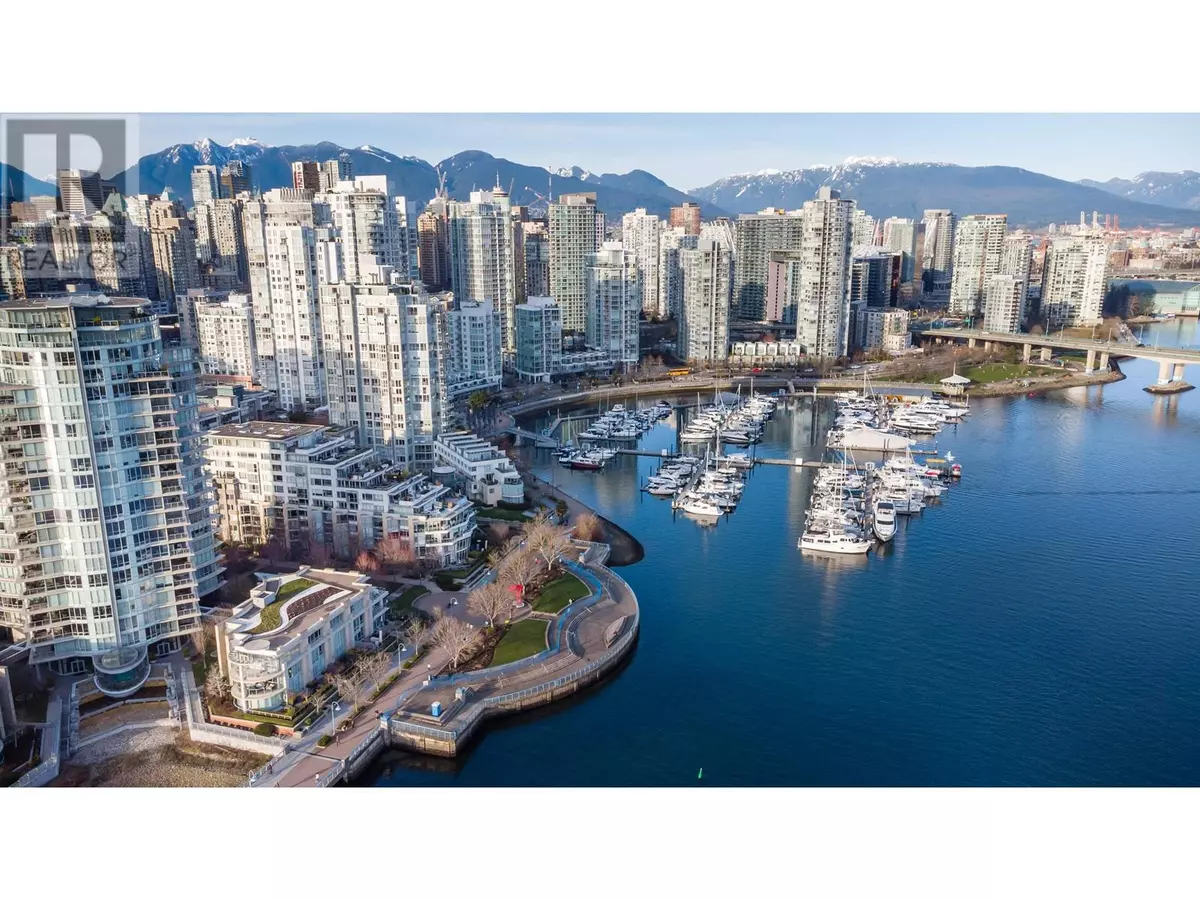 Vancouver, BC V6Z3A3,1033 MARINASIDE CRES #2208