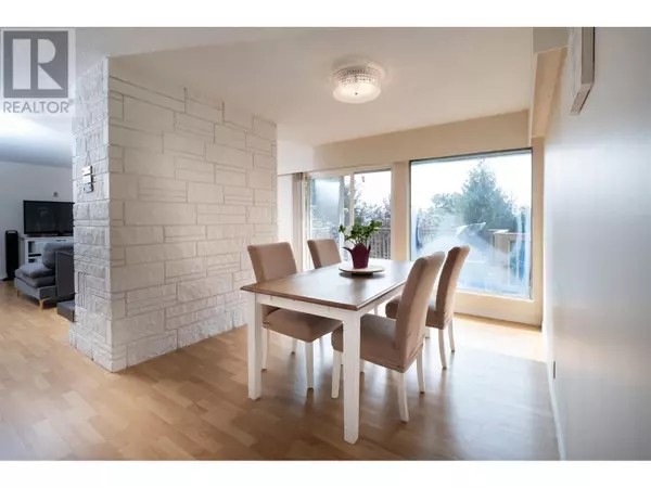 Coquitlam, BC V3K1J3,2040 CAPE HORN AVENUE