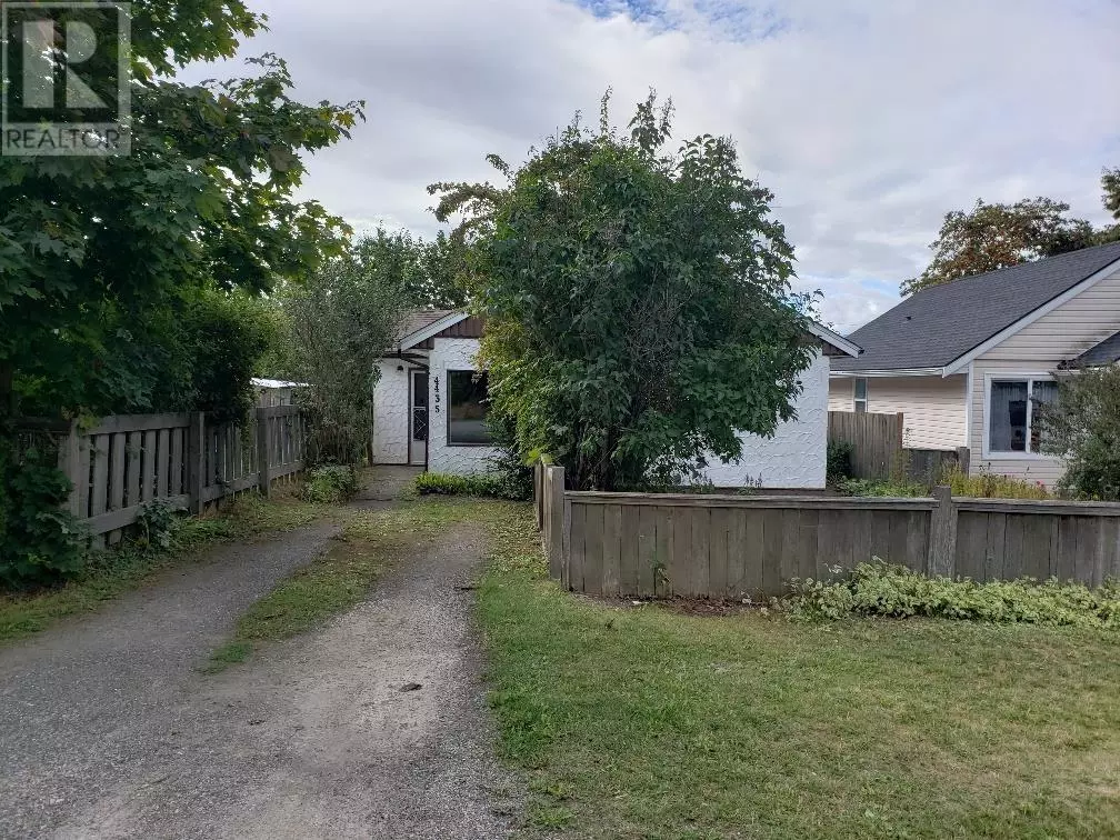 Terrace, BC V8G1R9,4435 LAZELLE AVENUE