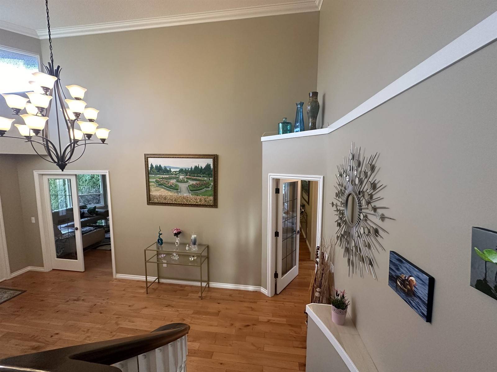Surrey, BC V4A9J2,14897 22 AVENUE
