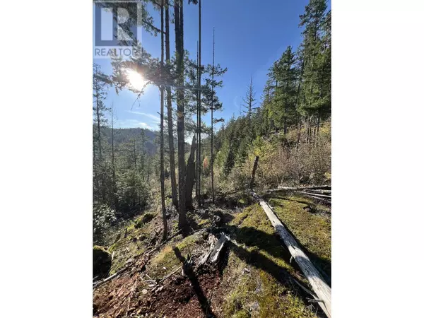 Garden Bay, BC V0N1S1,13685 LEE RD #LOT 5