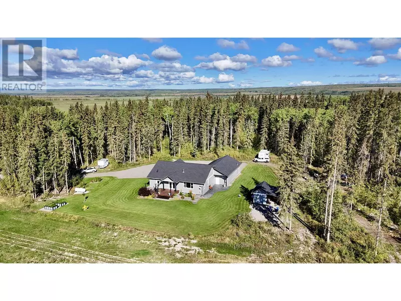 6016 PRAIRIEDALE ROAD, Vanderhoof, BC V0J3A2