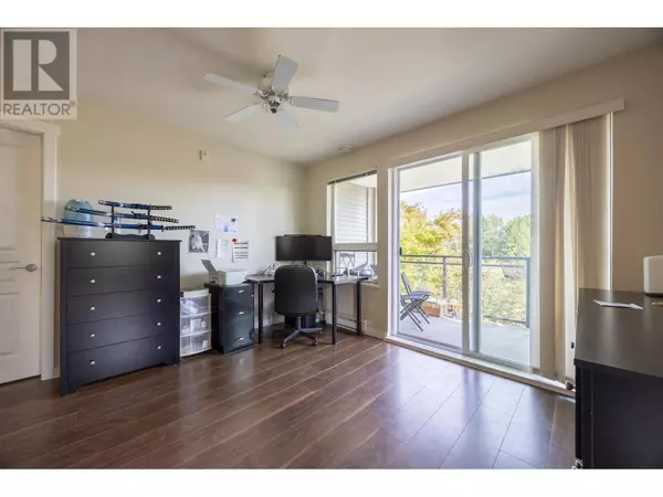 Richmond, BC V6X0H5,9500 ODLIN RD #211