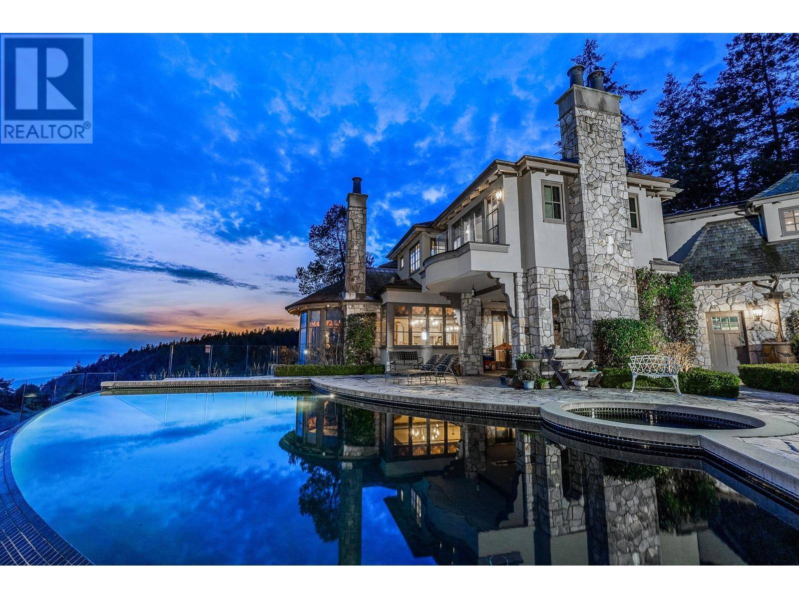 4672 CLOVELLY WALK, West Vancouver, BC V7W1H5