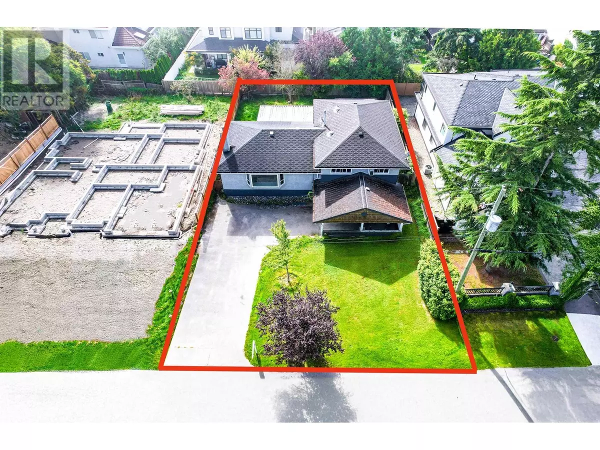 Richmond, BC V7E1C4,3320 LAMOND AVENUE