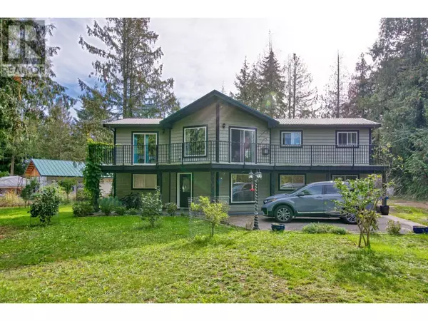 Halfmoon Bay, BC V7Z1C4,7717 FAWN ROAD