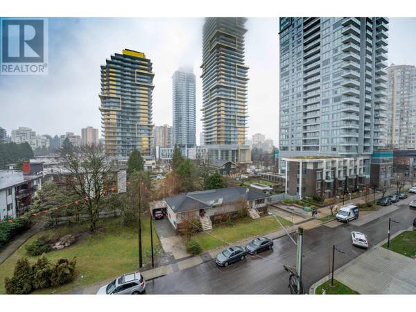 Burnaby, BC V5H0K7,6398 SILVER AVE #504