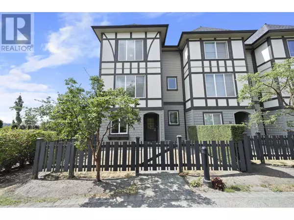 Richmond, BC V6X0M4,9728 ALEXANDRA RD #26