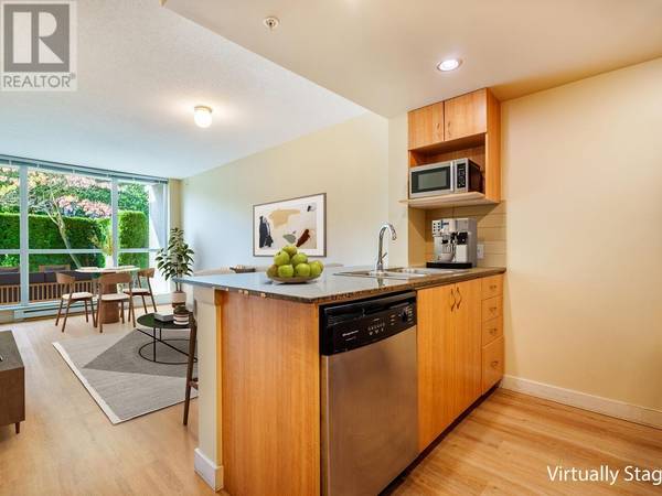 Burnaby, BC V5A0A3,9232 UNIVERSITY CRES #209