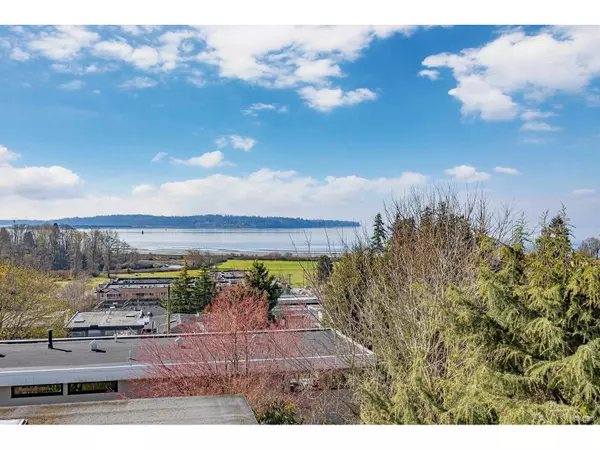 White Rock, BC V4B4W5,939 HABGOOD STREET