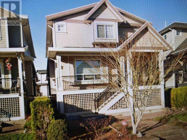 1349 SALTER STREET, New Westminster, BC V3M0C8