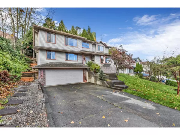 Surrey, BC V3R0W4,11467 ROXBURGH ROAD