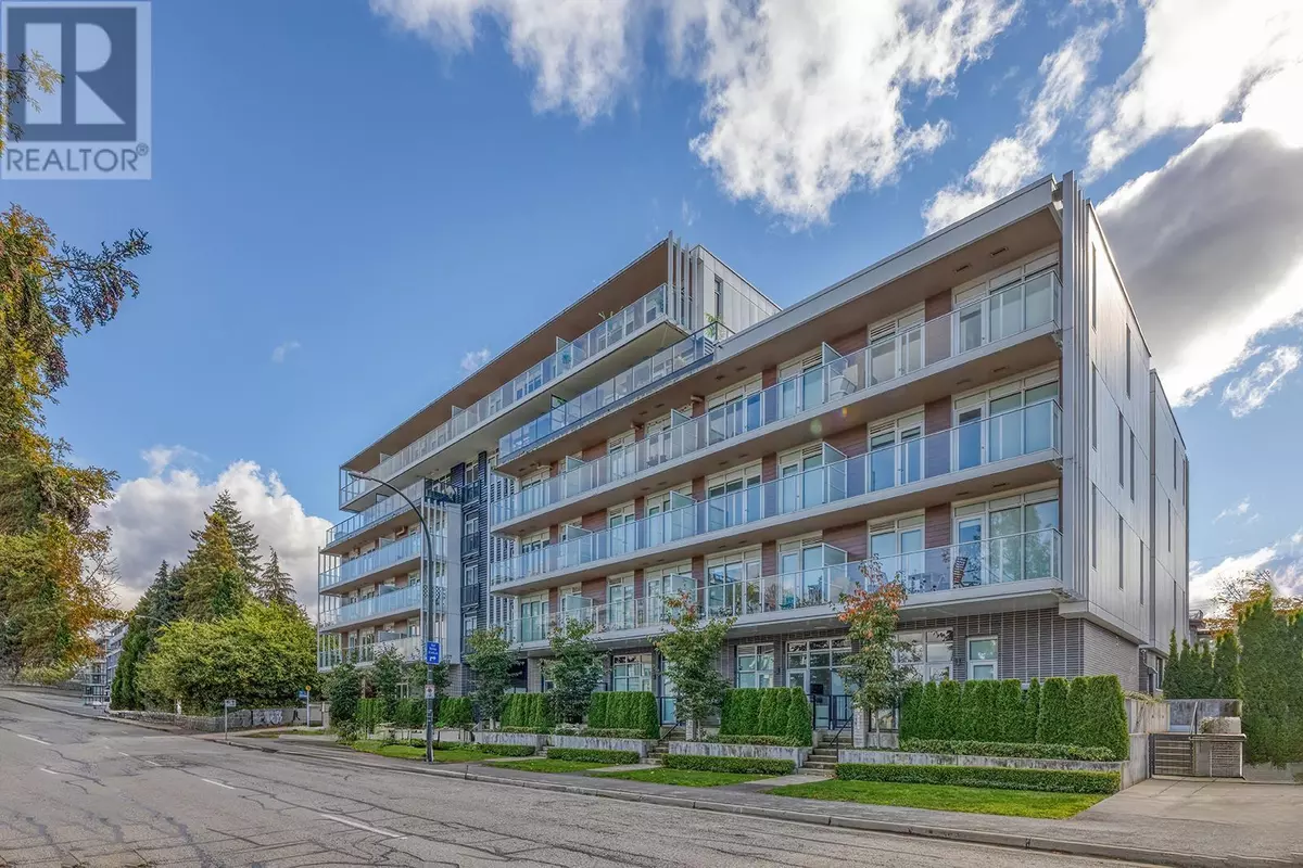 Vancouver, BC V5Z2C3,528 West KING EDWARD AVE #214