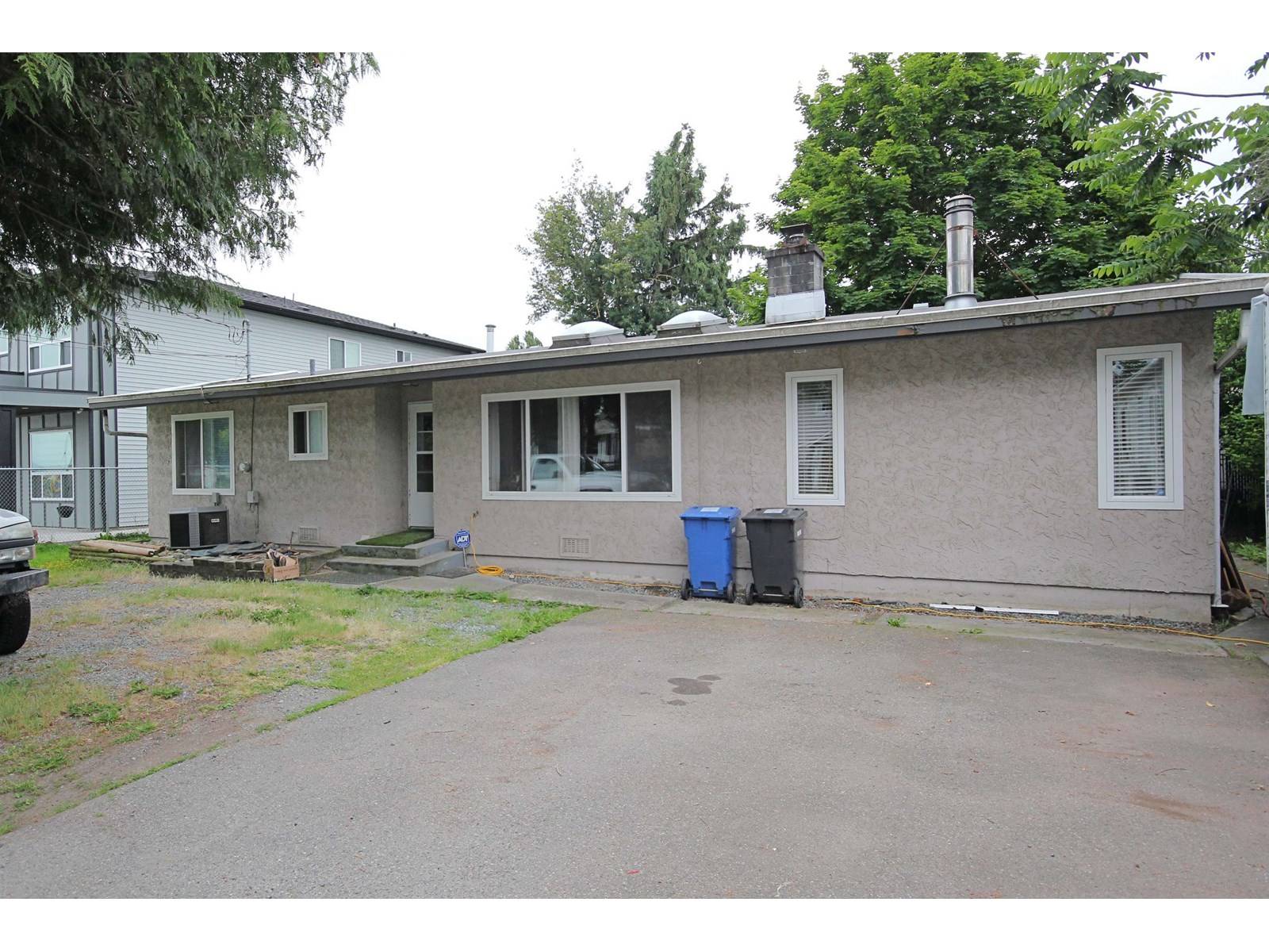 Abbotsford, BC V2S8B9,34740 3RD AVENUE