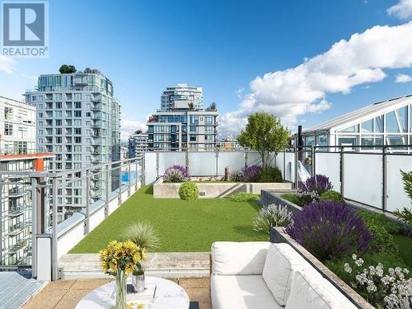 63 West 2ND AVE #903, Vancouver, BC V5Y0G8