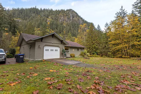 Hope, BC V0X1L2,19601 SILVER SKAGIT ROAD