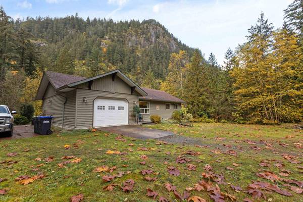 Hope, BC V0X1L2,19601 SILVER SKAGIT ROAD|Hope