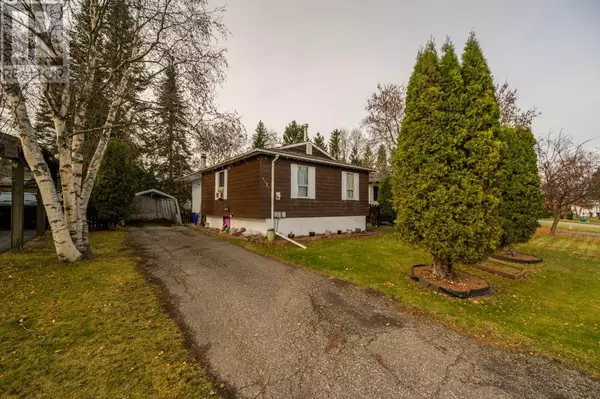 Prince George, BC V2N3W6,8021 PRINCETON CRESCENT