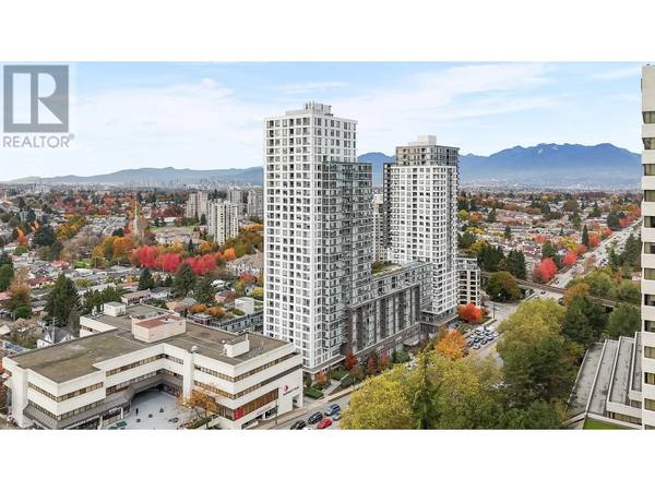 5665 BOUNDARY RD #2002, Vancouver, BC V5R0E4