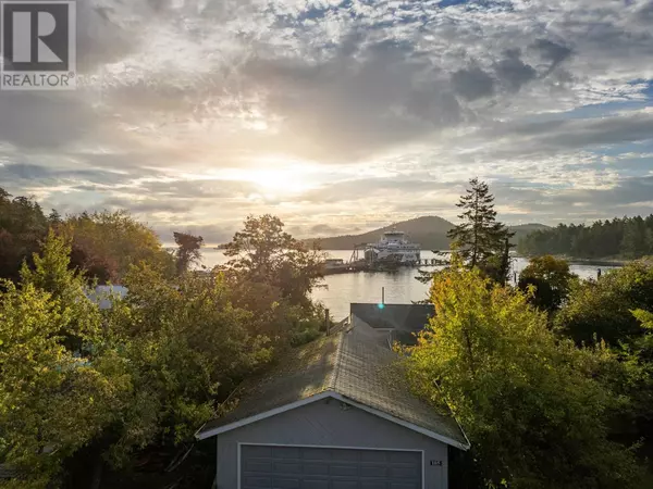105 MADRONA ROAD, Galiano Island, BC V0N1P0