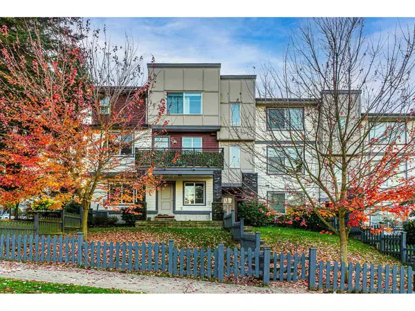 Surrey, BC V3Z0W8,15633 MOUNTAIN VIEW #2