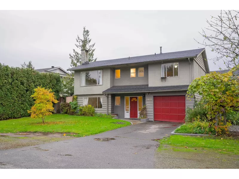 2877 270B STREET, Langley, BC V4W3A5