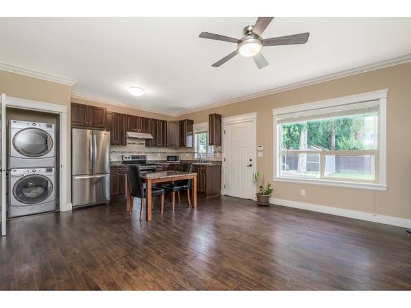 LVL ENTRY SUITE 20702 40 AVENUE, Langley, BC V3A2X7