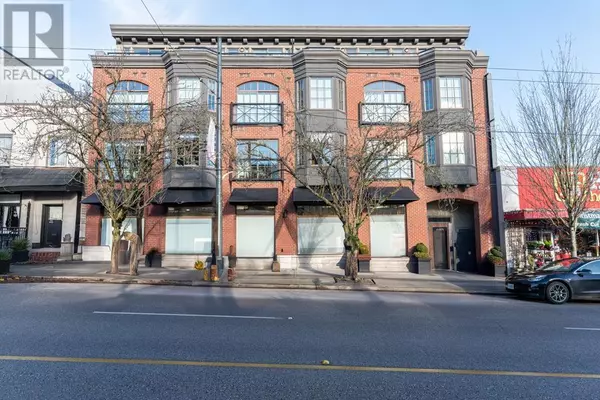 4463 West 10TH AVE #304, Vancouver, BC V6R2H8