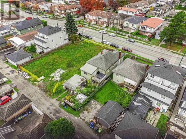 Vancouver, BC V5R3R5,4836 EARLES STREET