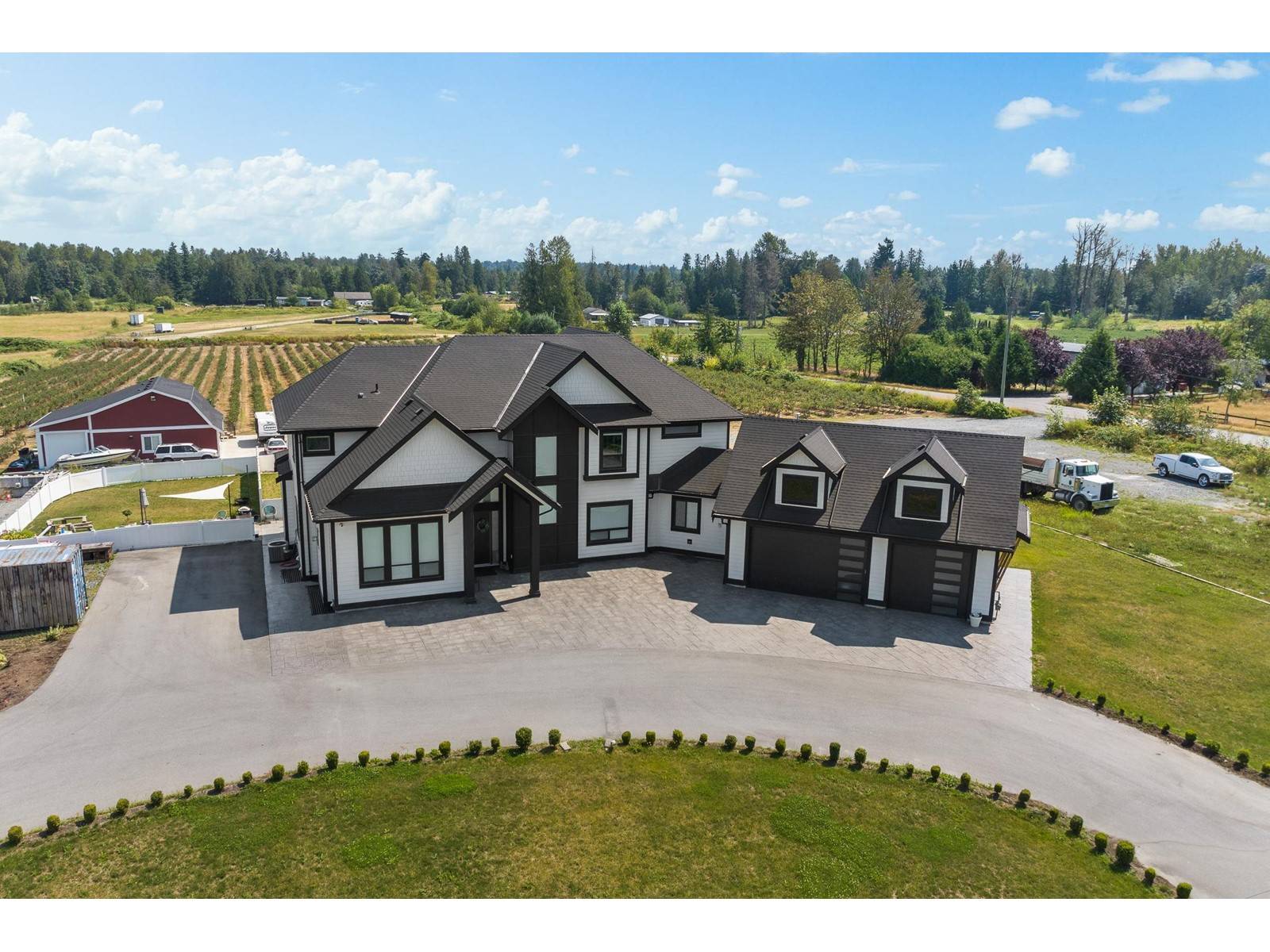 4296 LEFEUVRE ROAD, Abbotsford, BC V4X1N8